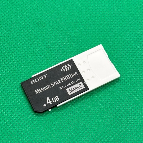 Sony 4gb memory stick - 1g, 2g